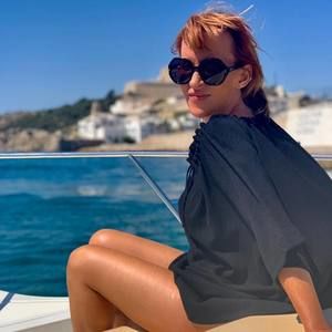 Meet your Posher, Caroline